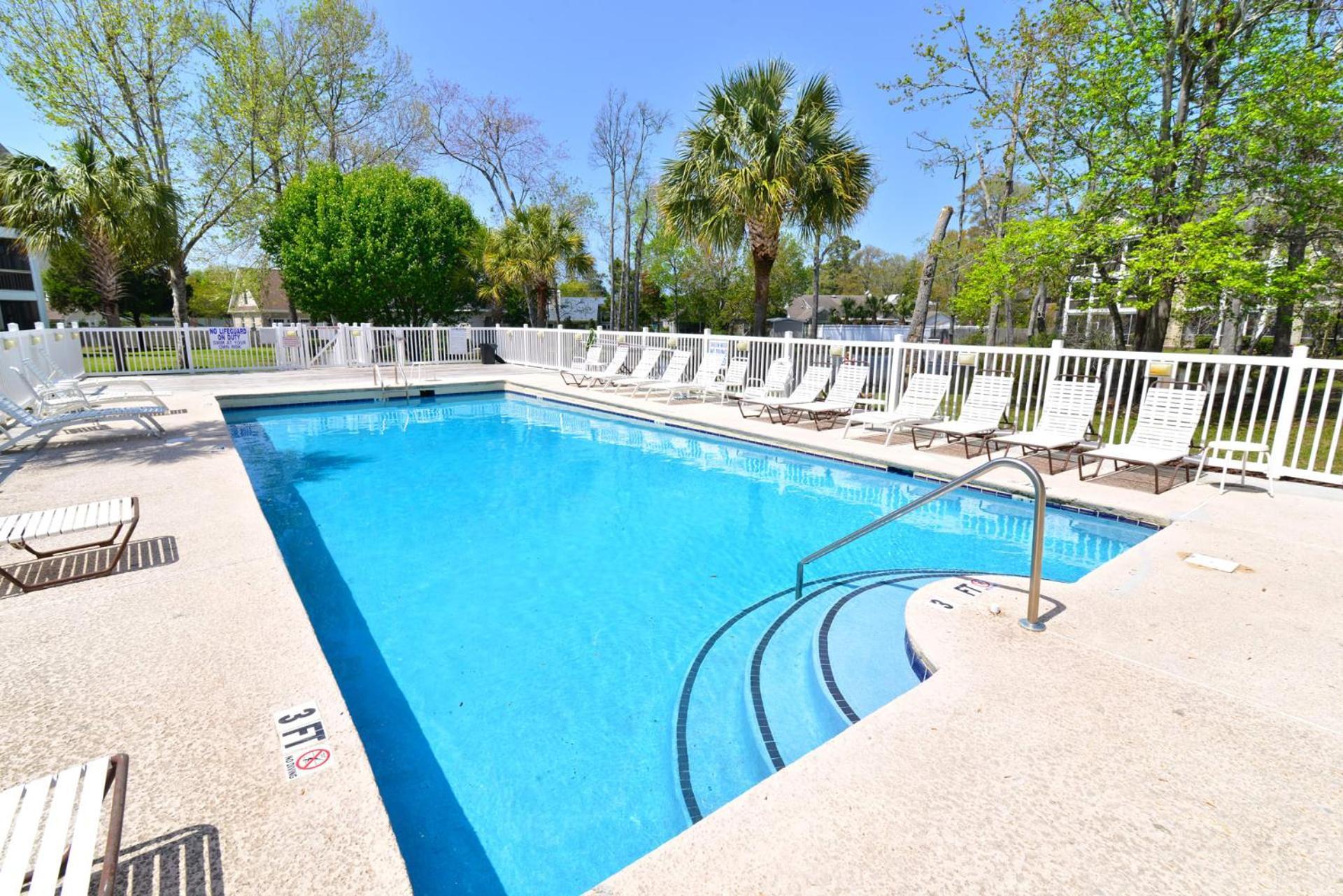 All New Luxury Beach Retreat 1 Mile To Beach W Pool Myrtle Beach Bagian luar foto